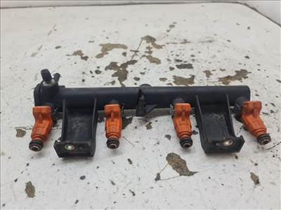 CITROËN XSARA (N1) 1.6 16V Porlasztó Sor / Híd #44660# 9636520780