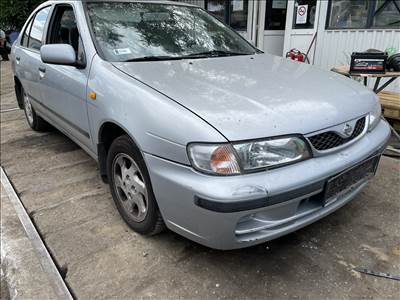 Nissan Almera I 1.6i bontott alkatrészei