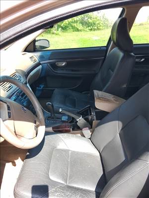 Volvo S 80 fekete bőr belső olcsón 