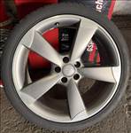 Eredeti ROTOR 4 db GYÁRI AUDI ROTOR  20"-os alufelni, rajta 255/35 R20 Hankook nyári gumi 