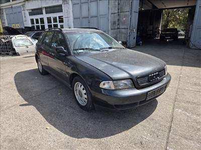 Audi A4 (B5 - 8D) Avant 1.9 TDI féltengely 