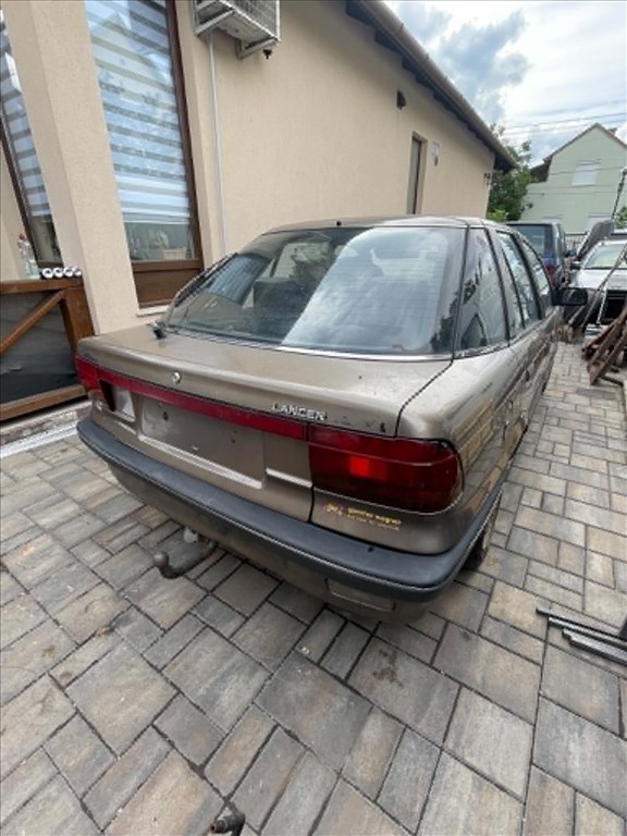 Eladó Mitsubishi Lancer IV 2. kép
