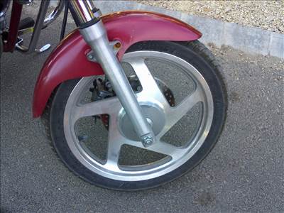 Daelim VT 125 Evolution (2000) DAELIM VT 125 F-RŐL :KOMPLETT ELSŐFUTÓMŰ ELADÓ