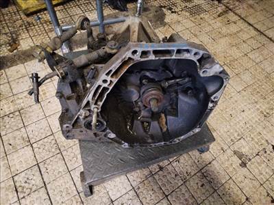 RENAULT MODUS 04.09.01-08.03.31 Sebességváltó. benzines manuális