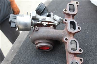 VW. Golf 5 Plus 2004-2008 1.6TDI  turbó 03L253019 (35)