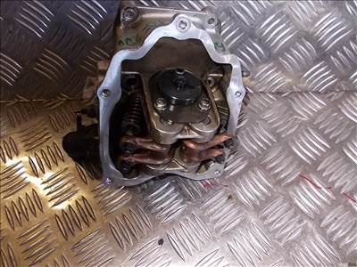 Piaggio Beverly 125 hengerfej