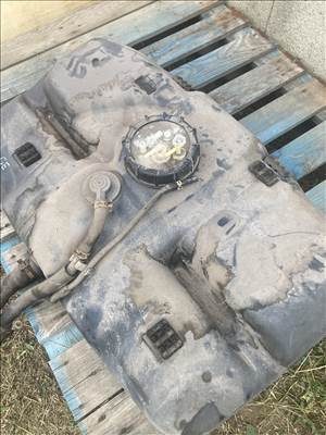 Opel Corsa E benzines üzemanyag tank(2014-19)