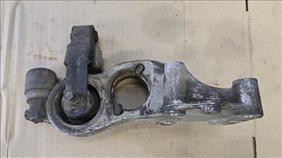 Peugeot 206 1.6 15V alsó motortartó bak