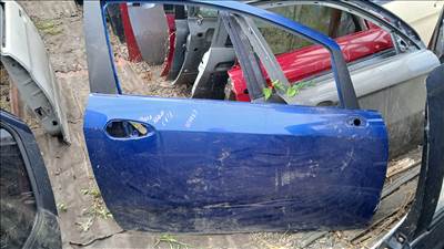Fiat Grande Punto jobb első ajtó eladó.