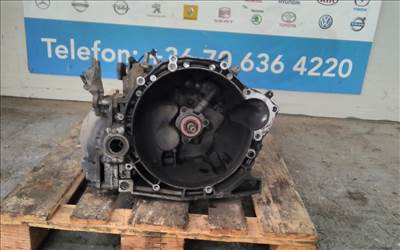 Citroën C5 III Peugeot,Citroen 2,2HDI 20MB21 bontott váltó