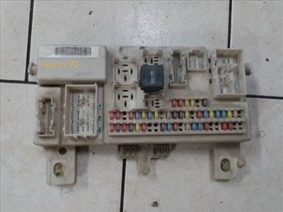 FORD C-MAX 03.06-07.03 Biztosítéktábla BCM BSI BSM SAM GEM modul 