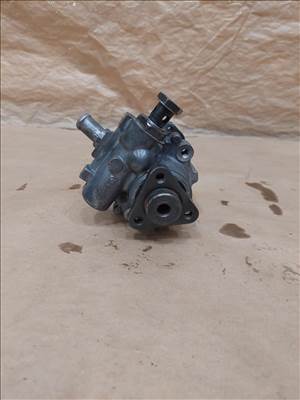 BMW 3-as sorozat E90, E91, E92, E93 Bmw E90 E91 E92 E93 25D 30D M57 szervószivattyú  32416768169