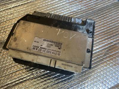 Mercedes C 180 ABS elektronika  0195453132