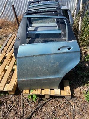 Mercedes W169 A osztály bal hátsó ajtó  a1697301905