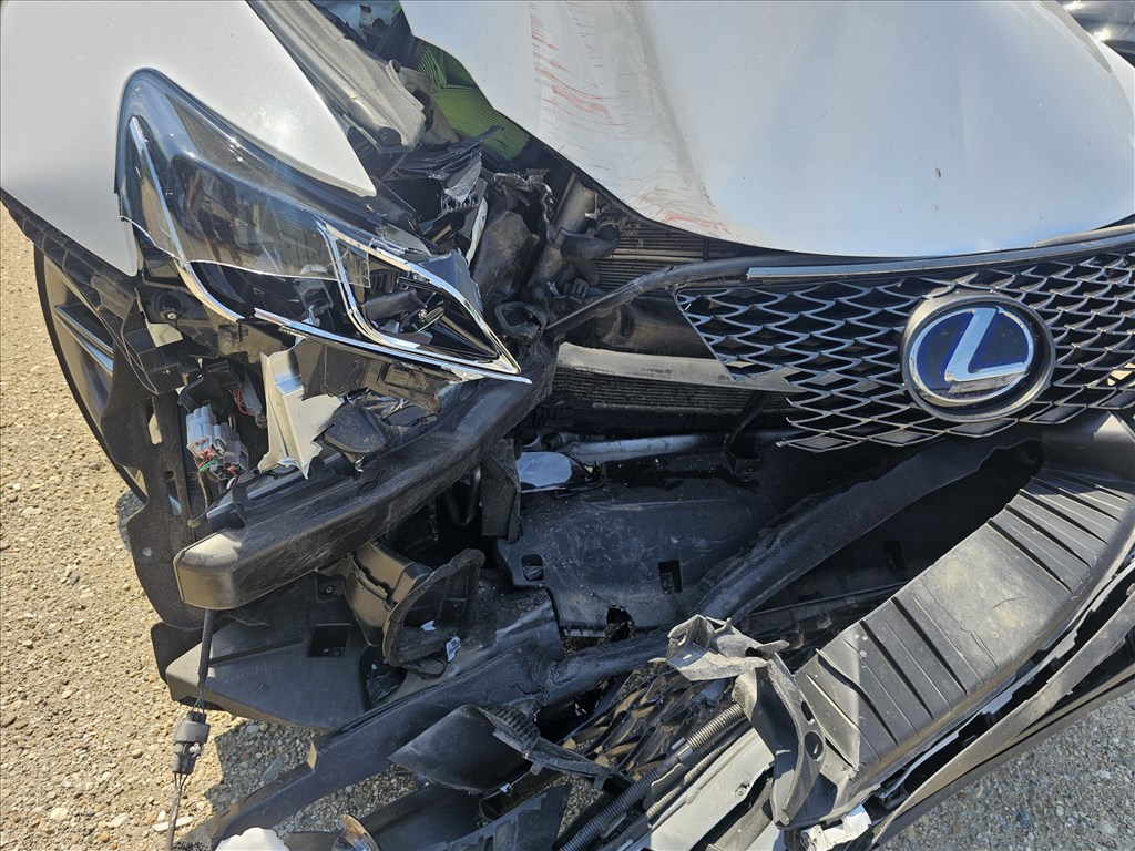 Eladó Lexus (XE30) 4. kép
