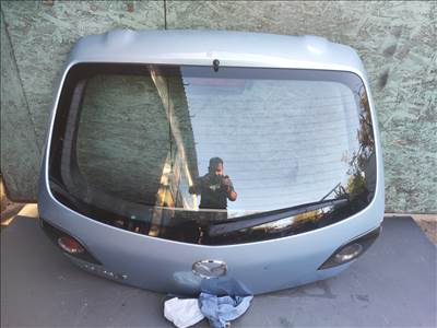 Mazda 3 (BK) csomagtérajtó 