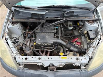 Toyota Yaris (XP10) Motorháztető Zárszerkezet *166565*