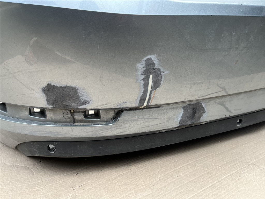 Skoda Superb 3 (3V) sedan hátsó lökhárító  3v5807421 4. kép