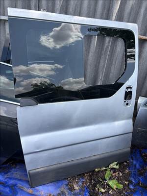 Renault Trafic, Opel Vivaro, jobb toló ajtó + üveg