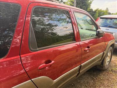Mazda Tribute jobb hátsó ajtó 