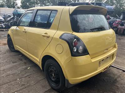 Suzuki Swift III 1.5i  bontott alkatrészei