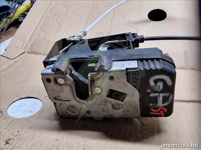OPEL ASTRA G Ferdehátú (F48_, F08_) Ajtózár Első Jobb (1998–) 24444016 24444016EY
