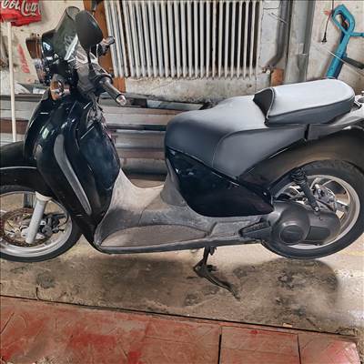 Aprilia Scarabeo 125 (2005)