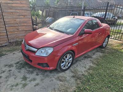 Opel Tigra TwinTop bontott alkatrészei