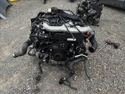Audi Q7 VW Touareg  3.0 TDI V6 motor CAS CASA-kódu
