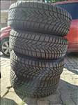  16" használt lemezfelni, rajta 205/55 használt Uniroyal nyári gumi,  2 szezont futott 