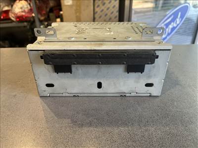 Ford Fiesta Mk6 Cd rádió  8a6t18c815gj