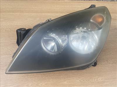 Opel Astra H Fényszóró Bal első 