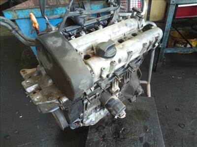 VOLKSWAGEN golf iv. motor. benzin fűzött blokk hengerfejjel
