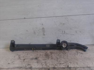 AUDI A3 96-00 Injektor befecskendező híd 