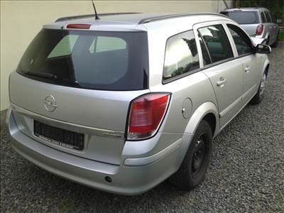 Opel Astra H 1.7 CDTi Bontott Alkatrészei 