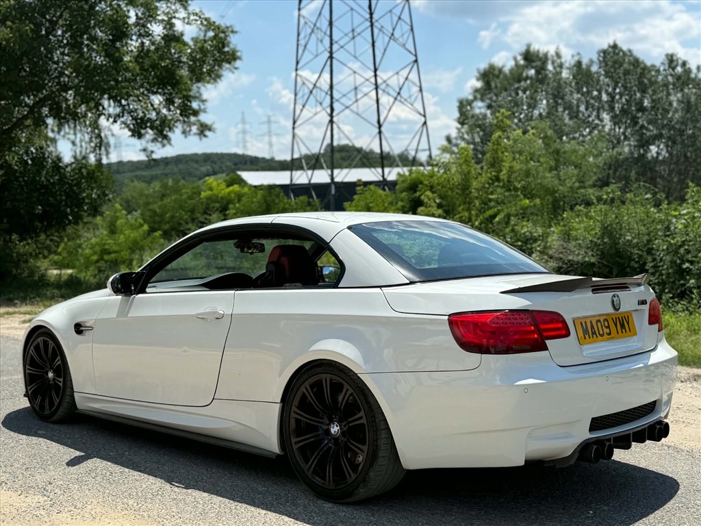 BMW M3 (E90, E91, E92, E93) bontott alkatrészei 4. kép