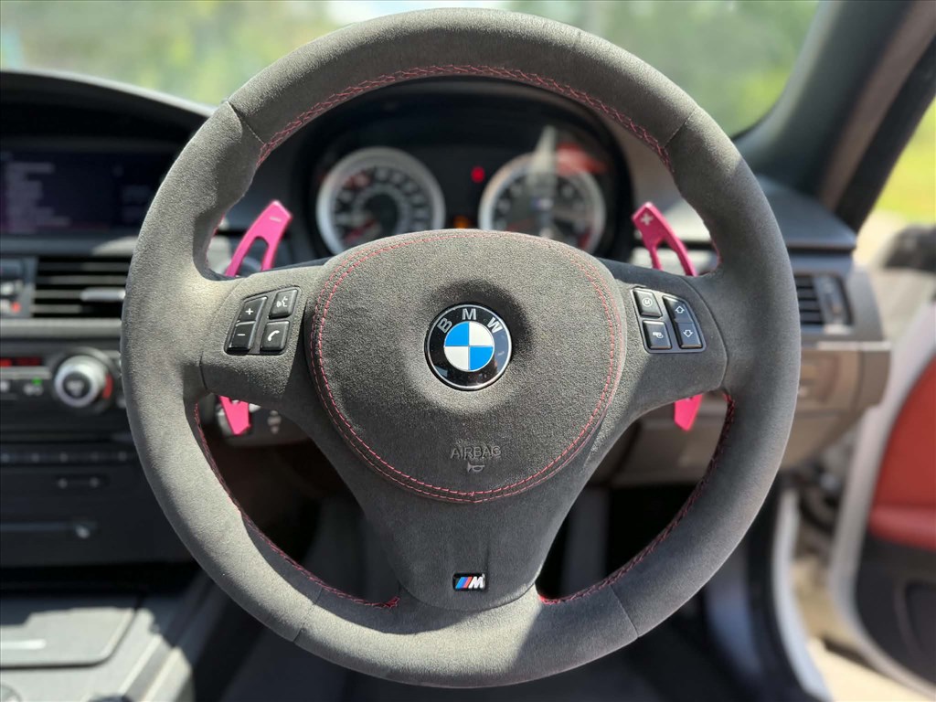 BMW M3 (E90, E91, E92, E93) bontott alkatrészei 8. kép
