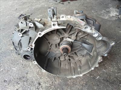 VOLVO S60 Sebességváltó. benzines manuális