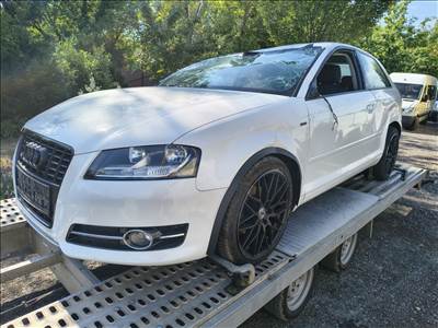 Audi A3 (8P) (8P) bontásra egyben eladó