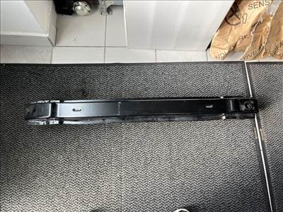 VW Passat B8 (3G) hátsó lökhárító merevítő 3g0807311b