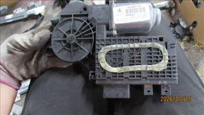 Citroen C4 jobb első ablakemelő motor 9654087780