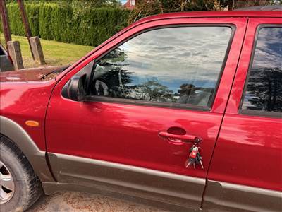 Mazda Tribute bal első ajtó 