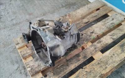 Volkswagen KFK bontott váltó