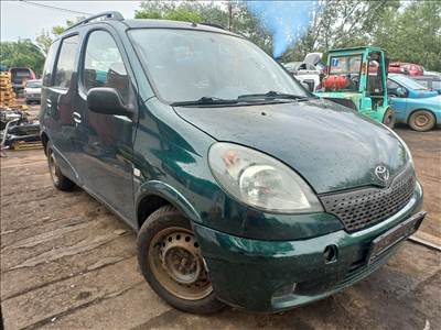 Toyota Yaris Verso 1.3i bontott alkatrészei