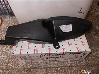 Ducati 749  kartergáz visszavezető tartly