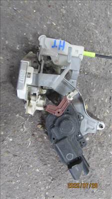 Toyota Aygo (AB10/AB20/AB30) 2008 jobb hátsó ajtózár elektronikával