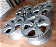 Eladó Gyári Toyota 17" Alufelni Garnitúra - Újszerű Állapot!