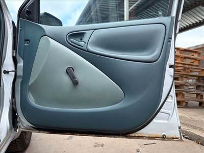 Toyota Yaris (XP10) Jobb első Ajtózár *166605*