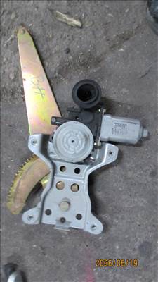 Toyota Corolla Verso '03 bal hátsó ablakemelő szerkezet motorral 85710-20380l 