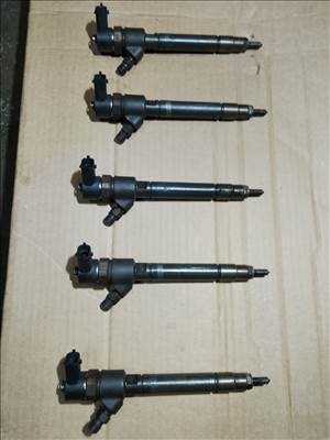 Volvo 30777526 V70 S80 S60 Xc70 XC90 C70 V50 2.4 D5 Euro4 euro5 porlasztó injektor
